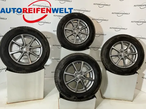 Background image for Winter Kompletträder 215/65R16 z.B. passend für Opel Mokka