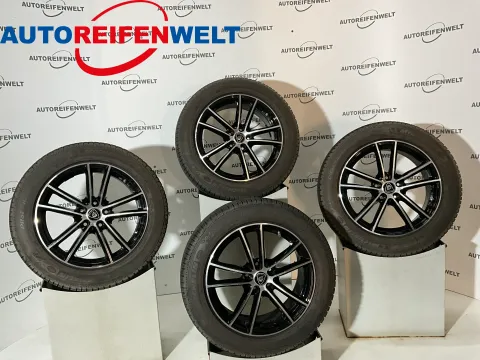 Background image for Winter Kompletträder 235/55R18 z.B. passend für Kia Sportage