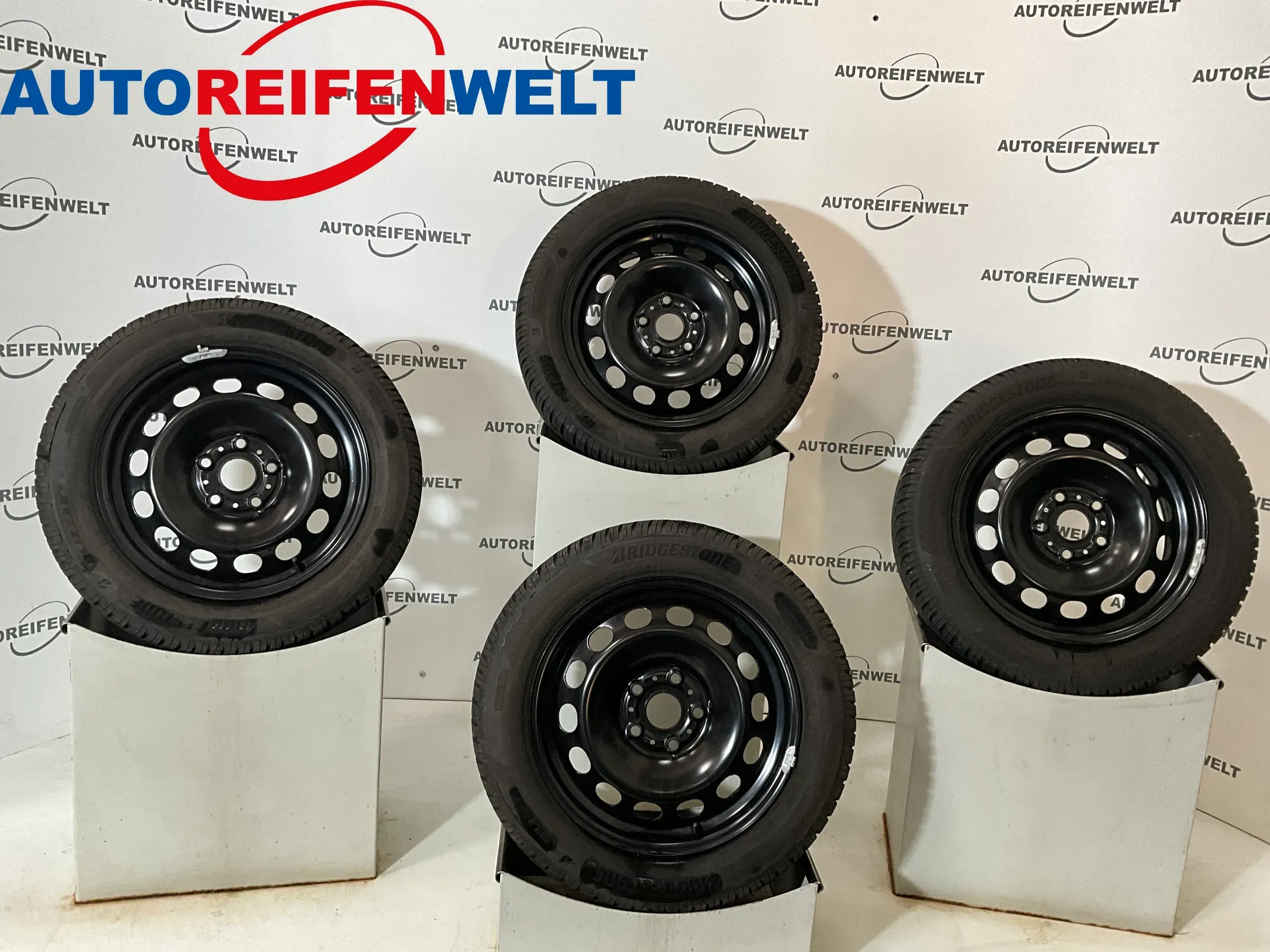 Winter Kompletträder 205/55R16 z.B. passend für Skoda Octavia - Bild 1