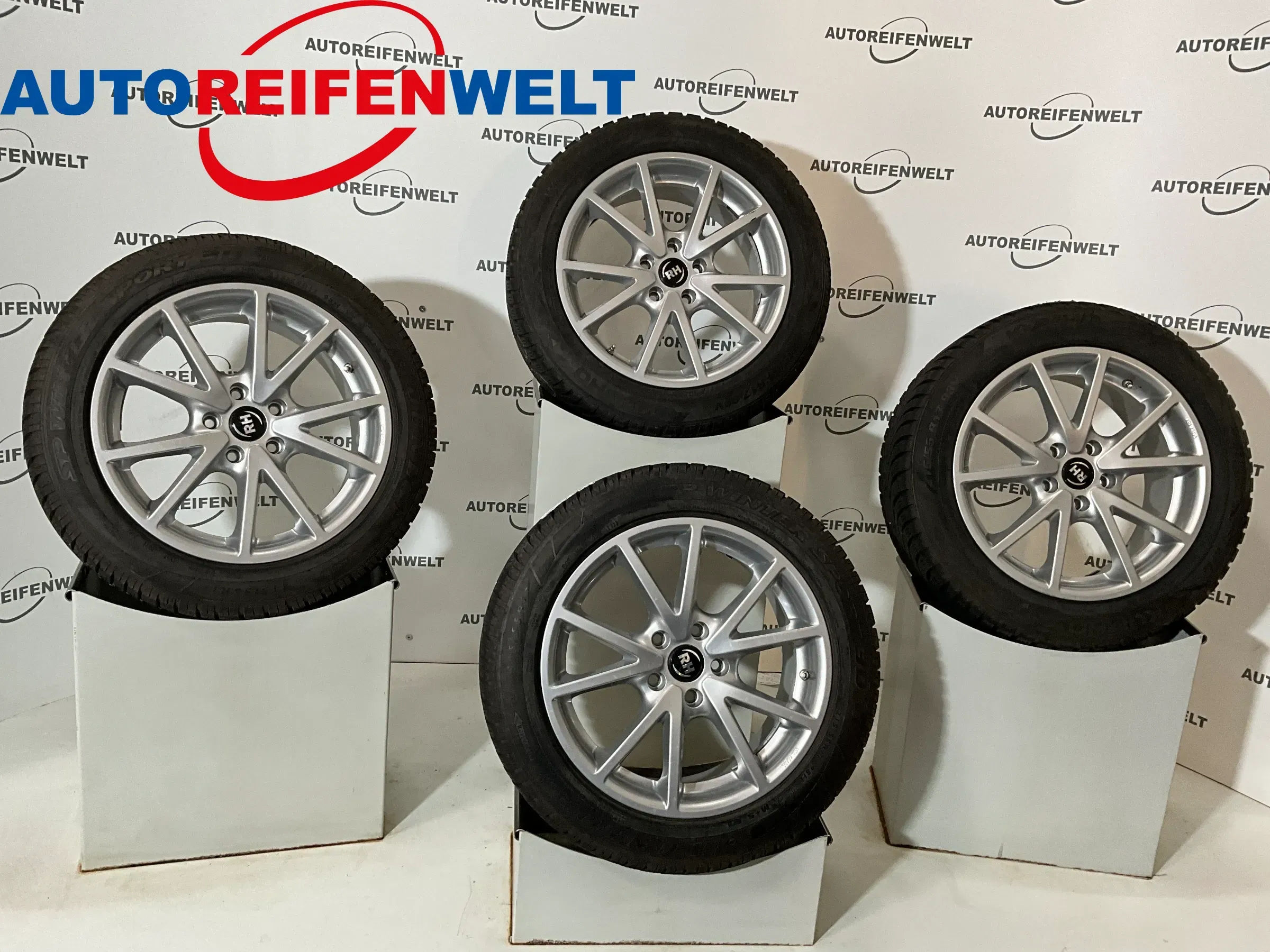 Winter Kompletträder 215/55R17 z.B. passend für VW Passat - Bild 1