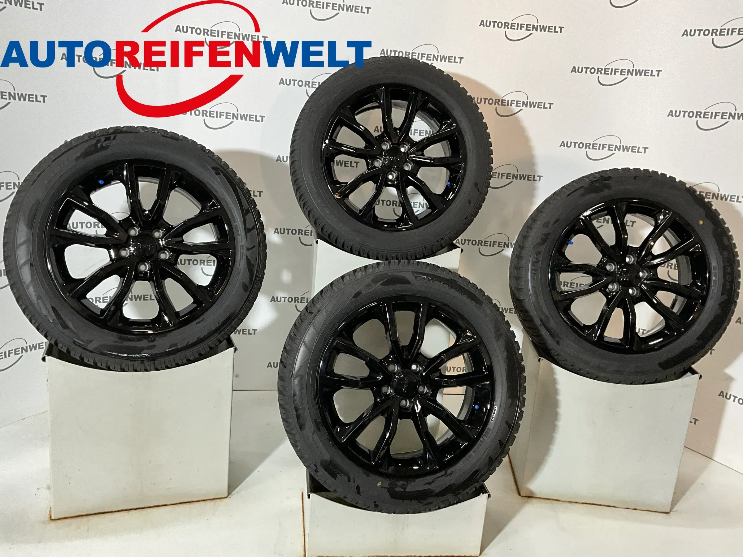 Winter Kompletträder 225/55R18 z.B. passend für Jeep Compass - Bild 1