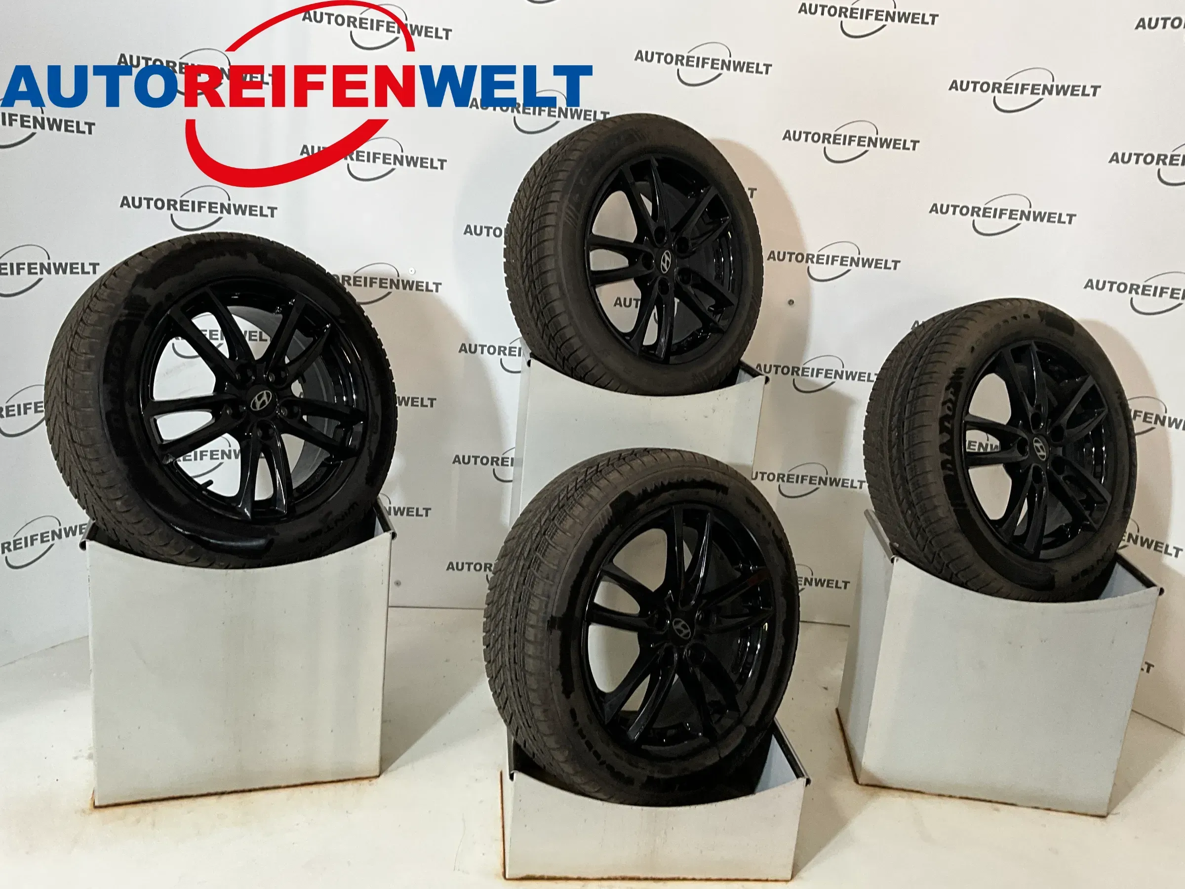 Winter Kompletträder 205/55R16 z.B. passend für Hyundai i30 - Bild 1