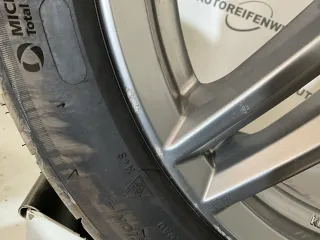 Winter Kompletträder 225/45R18 z.B. passend für Mercedes C-Klasse - Bild 7