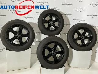 Winter Kompletträder 215/65R17 z.B. passend für Audi Q3 - Bild 1