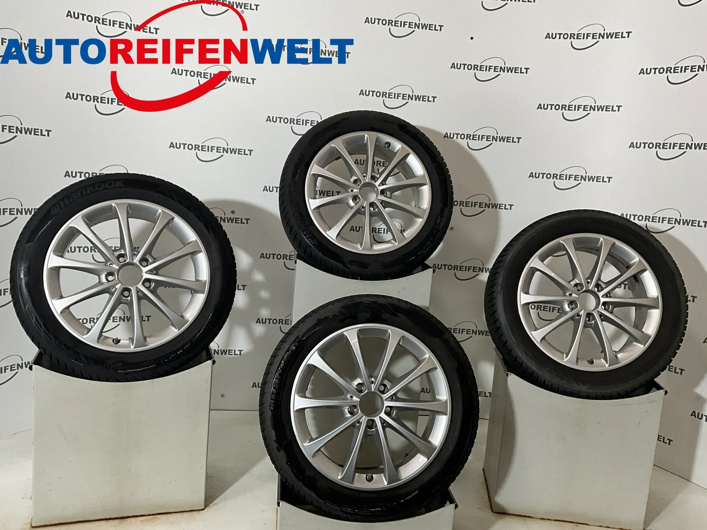 Winter Kompletträder 205/55R17 z.B. passend für Mercedes- A Klasse - Bild 1