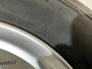 Winter Kompletträder 215/65R17 z.B. passend für Opel Grandland - Bild 2